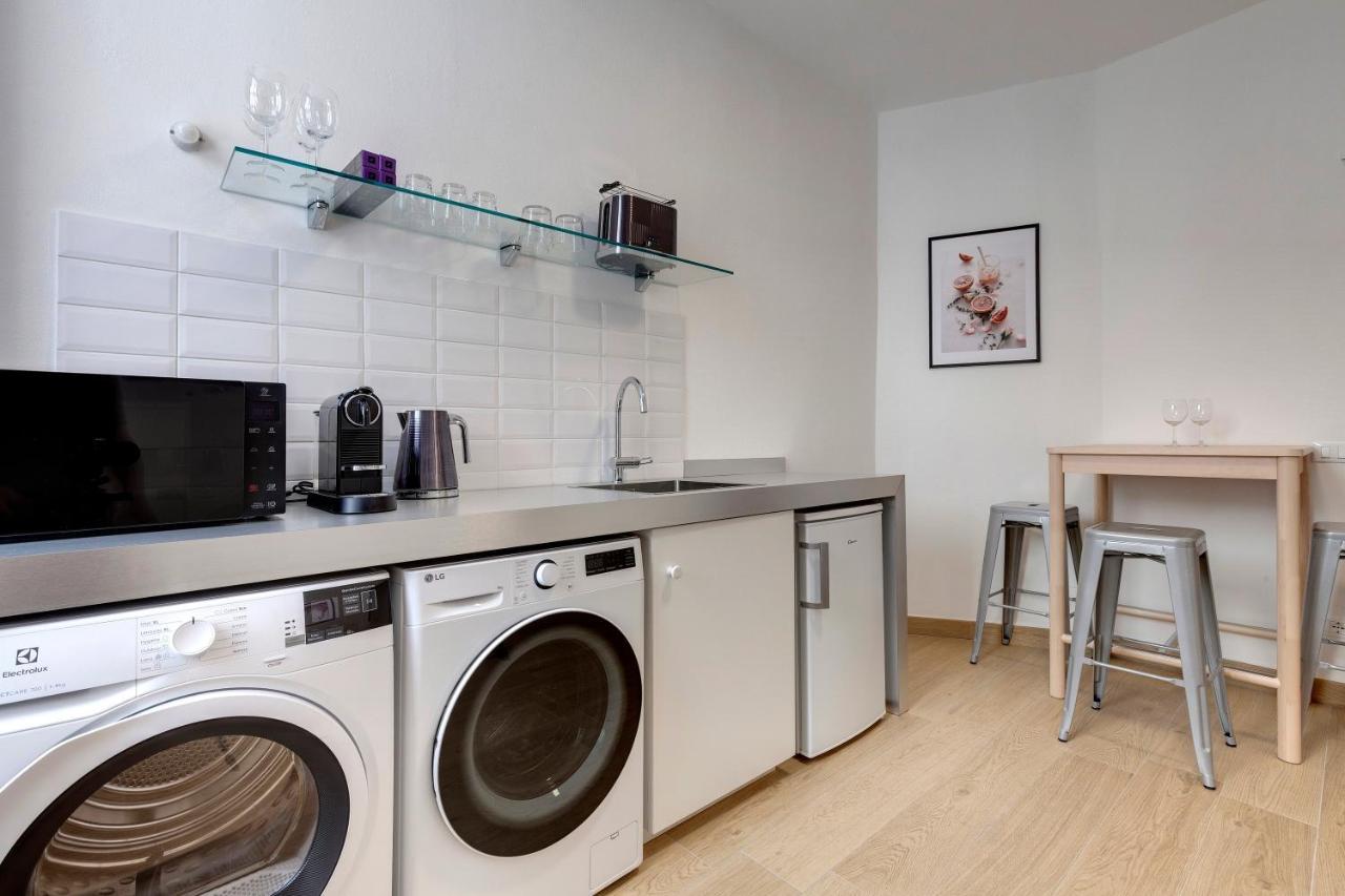 House G Lägenhet Florens Exteriör bild